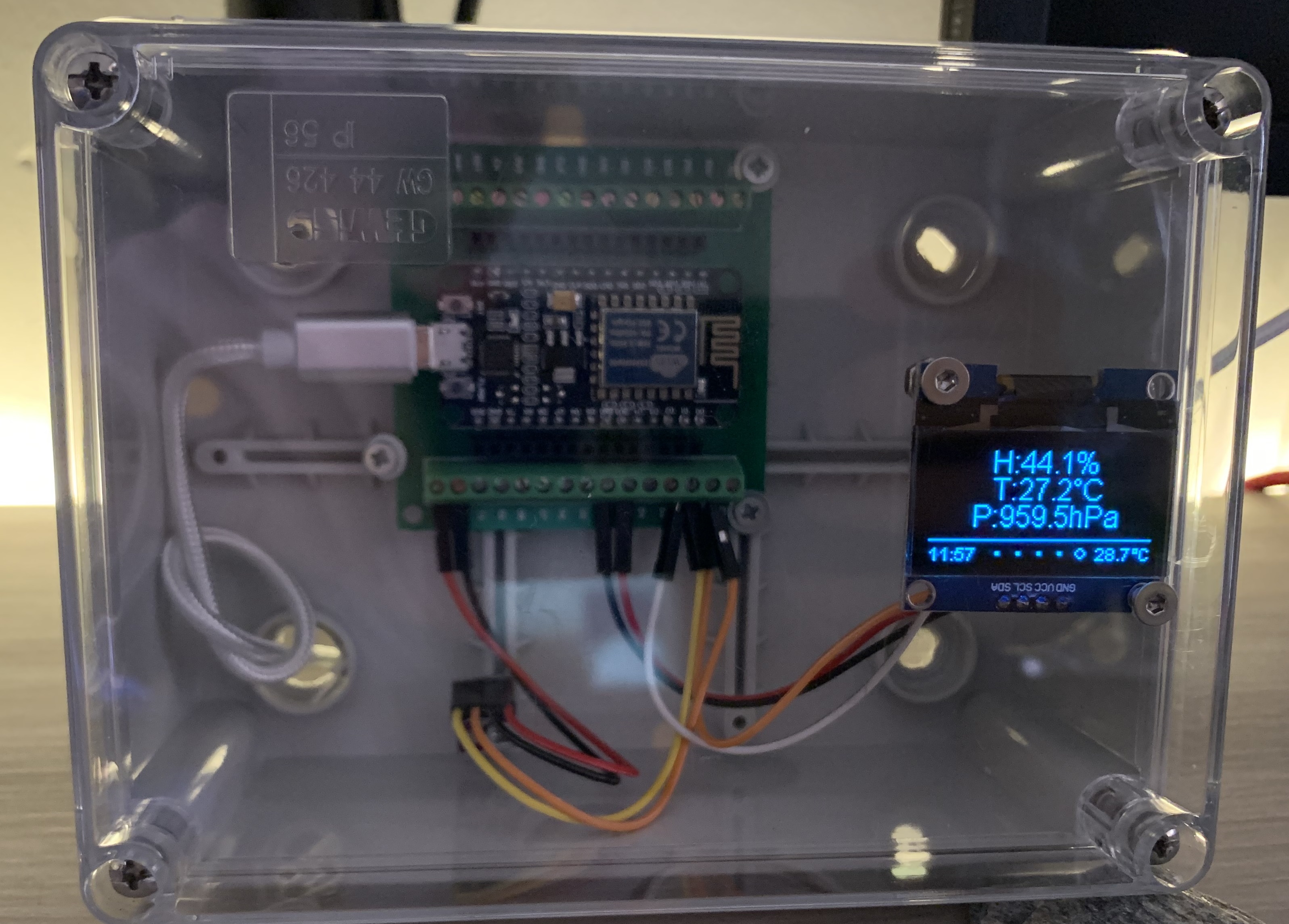 Desk WeatherStation